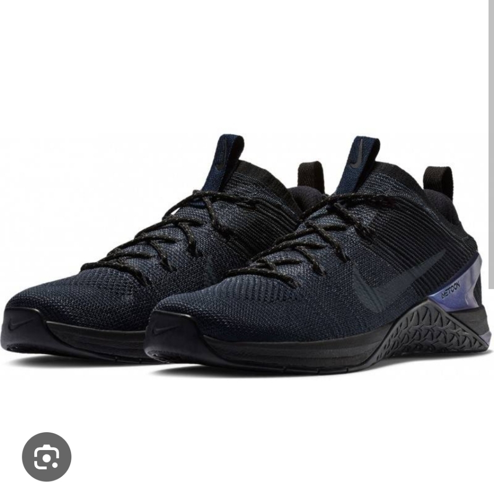 Nike Metcon DSX Flyknit 2 AMP Men's Athletic Shoes - Black and Gray